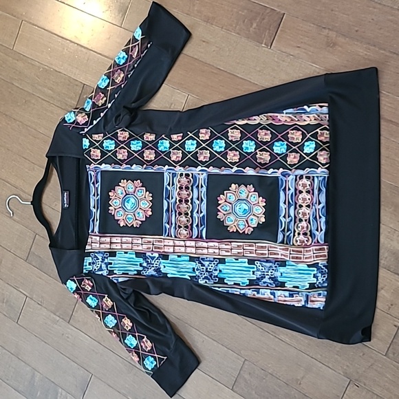 🇨🇦Luc Fontaine Black Stretchy Tunic w sheer crochet sleeves, front panel Sz 10 - Picture 4 of 8